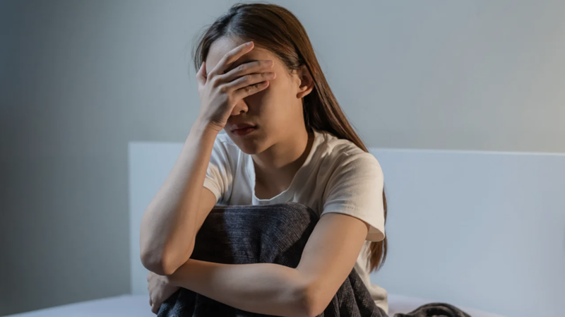 Dưới góc nhìn tâm lý, mơ thấy xác chết có thể phản ánh căng thẳng, nỗi sợ hoặc sự chuyển đổi trong cuộc sống. 